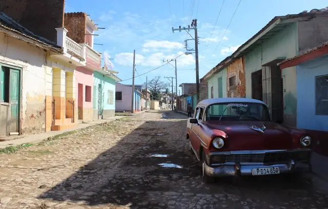 Vieille voiture américaine à Cuba
