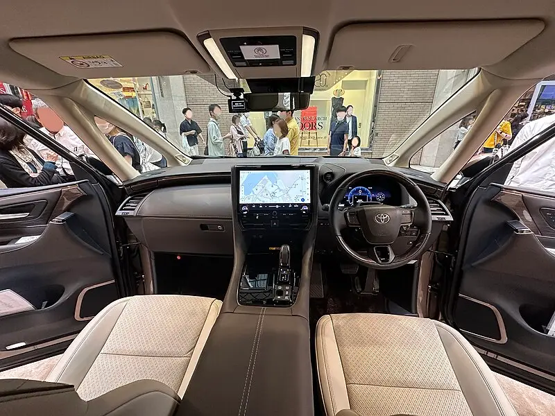 intérieur toyota alphard