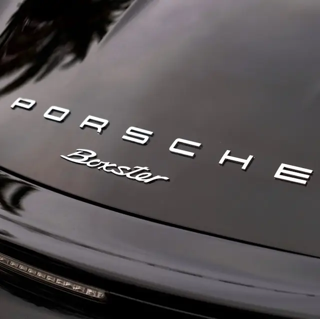 Capot arrière Porsche Boxster noire