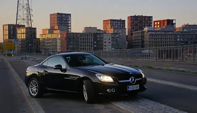 Mercedes SLK Noire