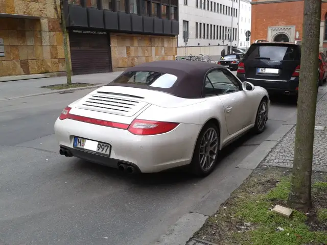 Porsche 997 Carrera 4 GTS Cabriolet