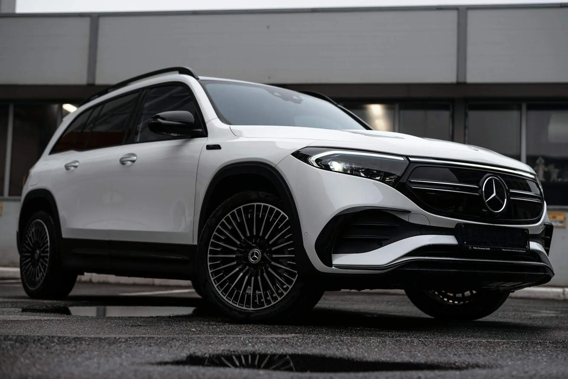 Les SUV électriques 2025 : quelle performance choisir ?