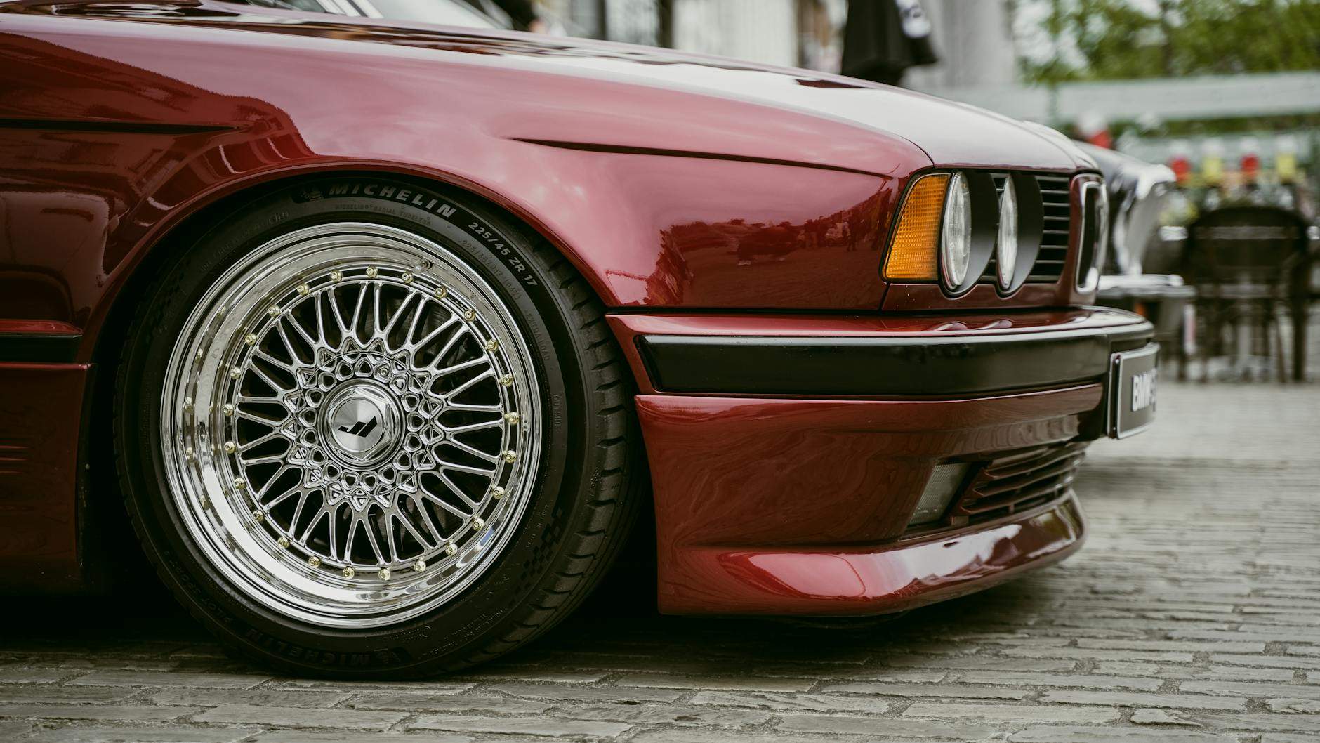 bmw-e30-legende-fascination