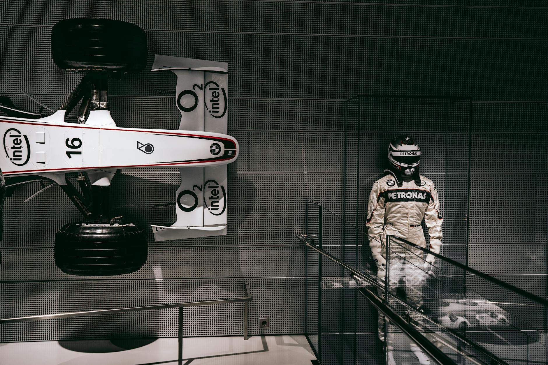 bmw-m1-supercar-mythique