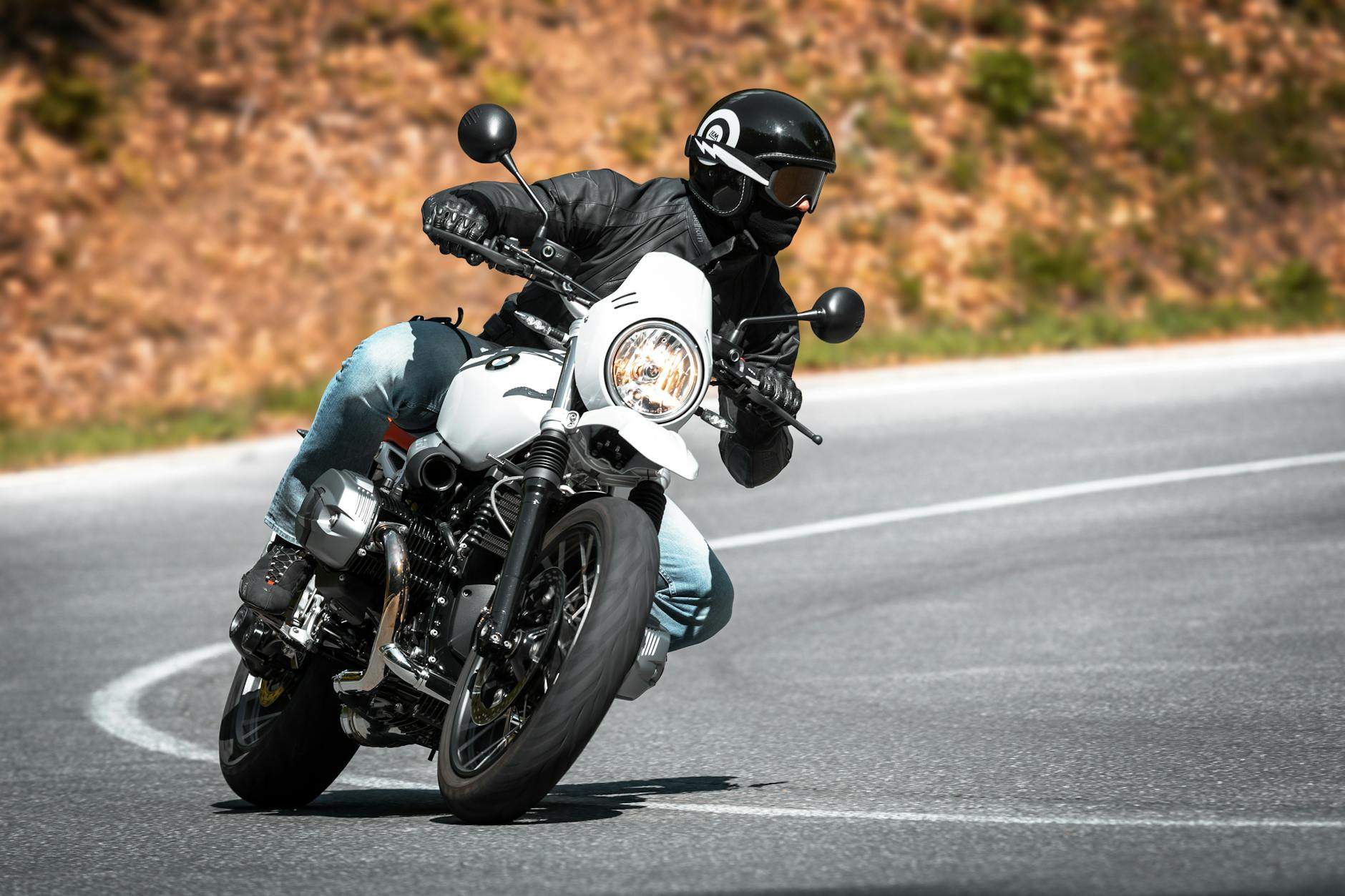BMW S1000RR : pourquoi elle surpasse ses rivales ?