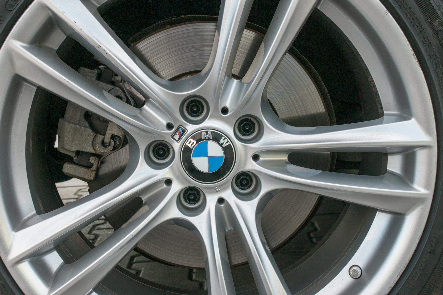 BMW X4 : sportivité ou élégance, quel choix faire ?